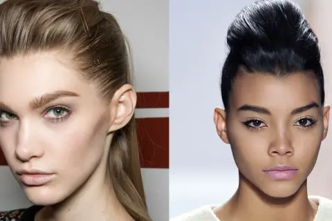 Deux mannequins arborent une coupe avec volume, l'une avec des épingles à cheveux dorées, l'autre avec un chignon haut.