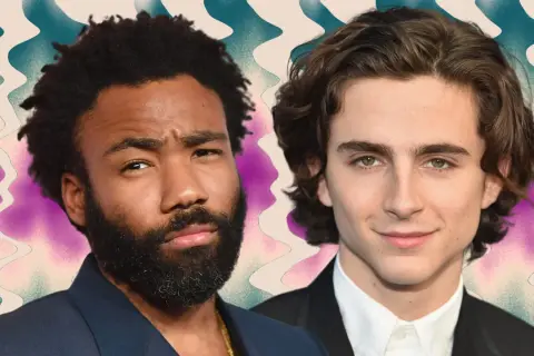 Donald Glover et Timothée Chalamet, deux styles de laisser pousser les cheveux homme, sur fond abstrait.
